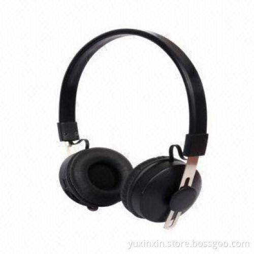 Wireless Bluetooth Headphone with 3 to 4 Hours Charging Time